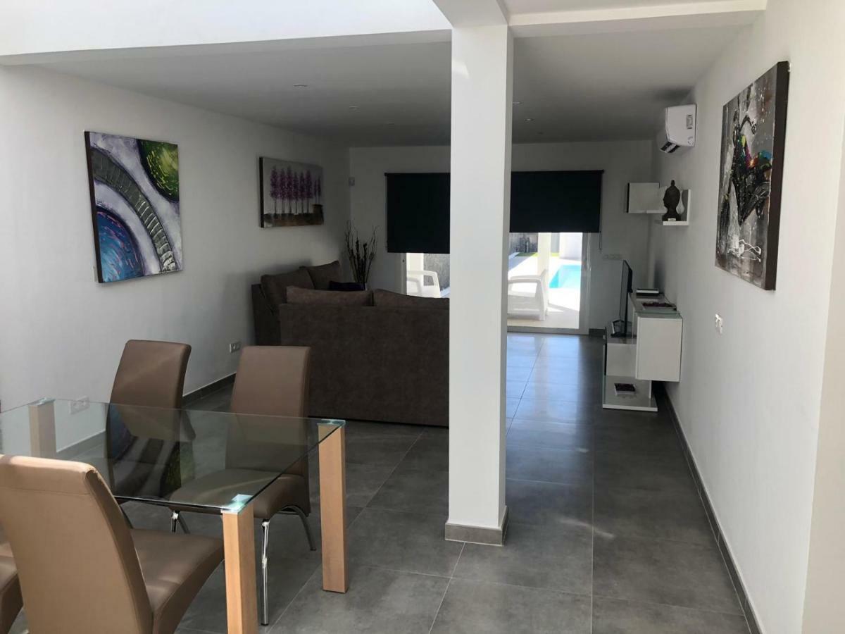 Casa Mercedes Playa Blanca  Esterno foto